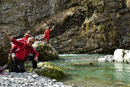 Alle spettacolari Sorgenti dell’Enna da Vedeseta di Val Taleggio l’8 aprile 2019- FOTOGALLERY